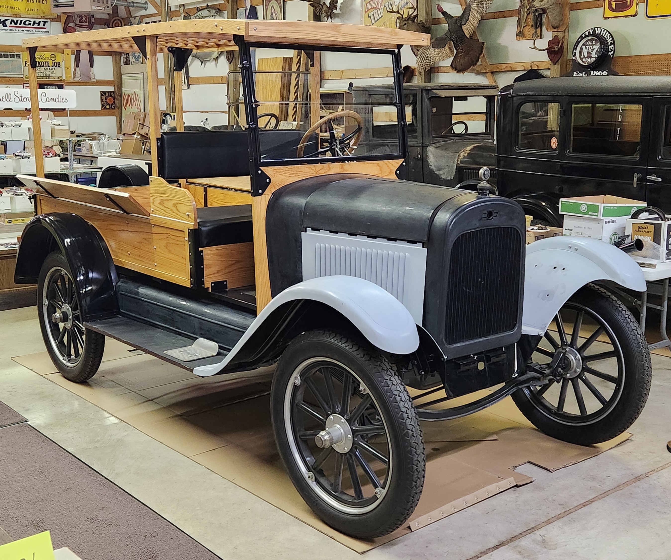 Item: 1923 Chevrolet Superior Delivery Truck