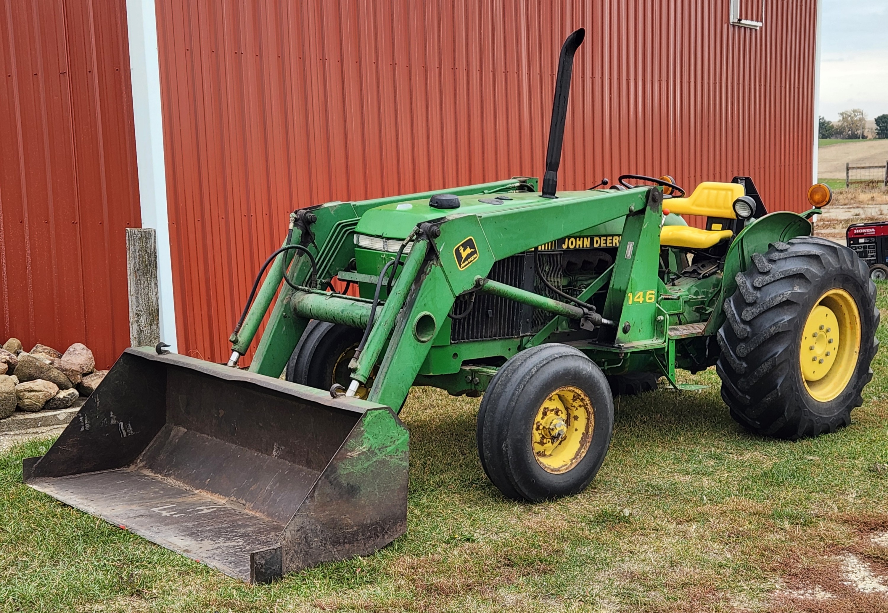 Item: John Deere 2555 Loader Tractor