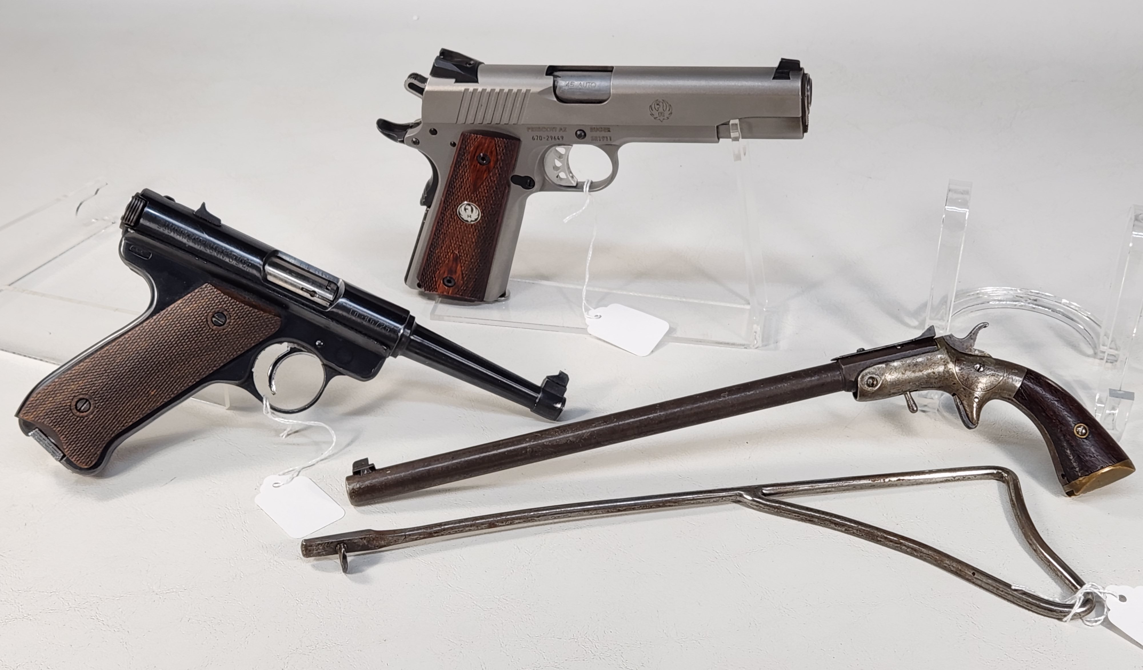 Item: Antique & Modern Pistols