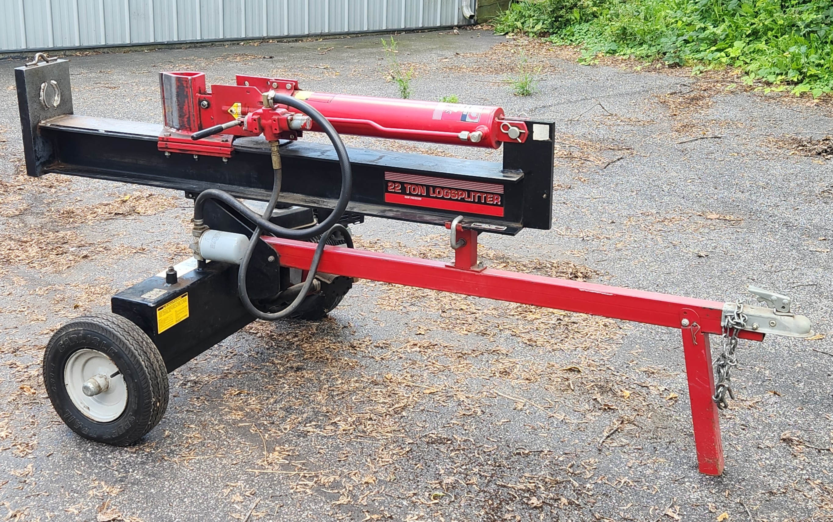 Item: MTD 22-Ton Vertical Log Splitter