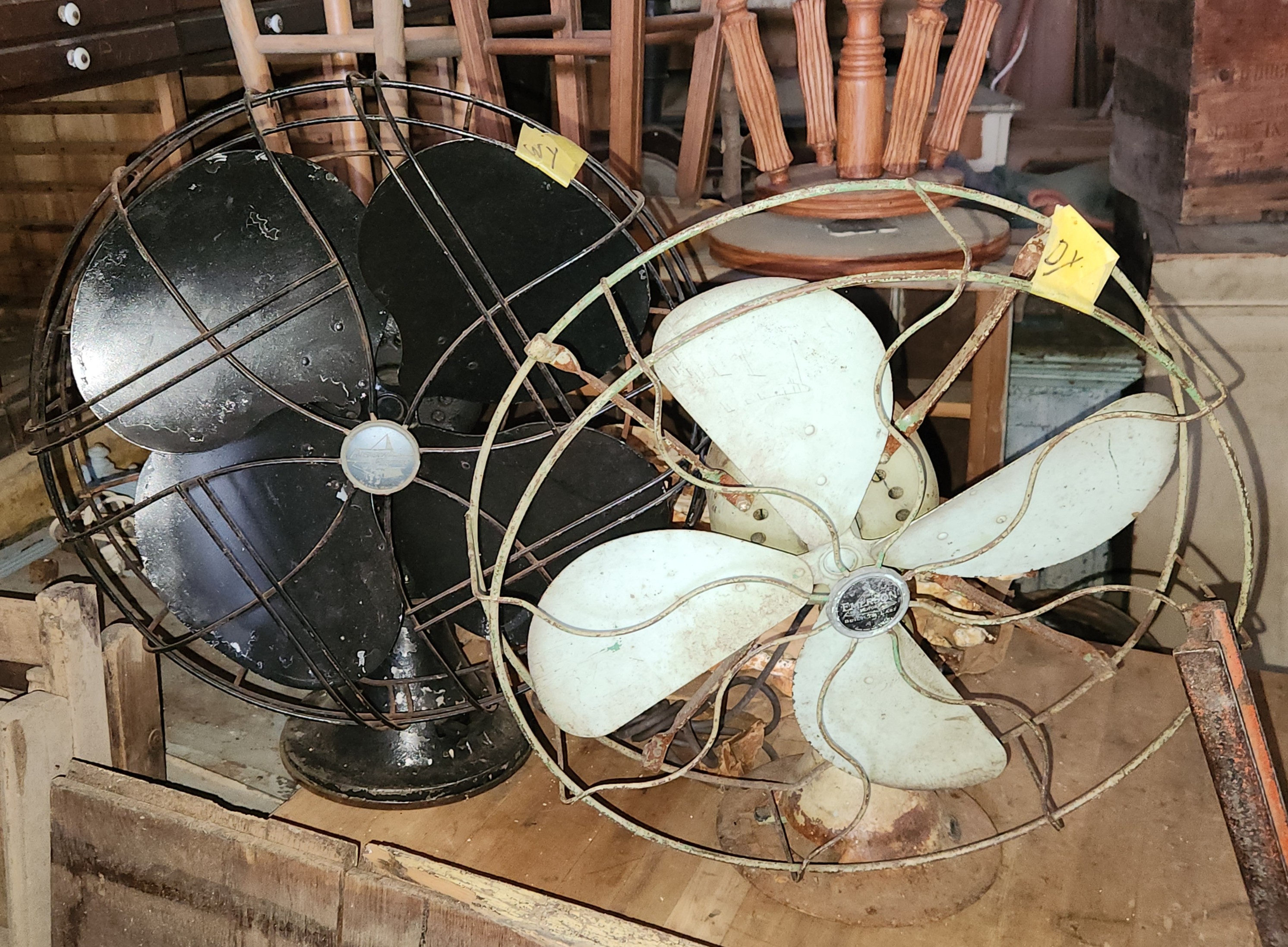 Item: Emerson Table Fans