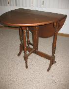 Fancy Walnut Drop Leaf Gate Leg Table