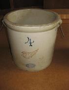 Red Wing Stoneware 4-Gal. Wing Crock