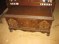 Oak Serpentine Front Blanket Chest