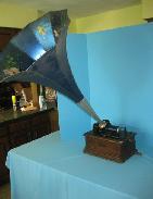 1906 Edison Standard Phonograph w/Original Morning Glory Horn