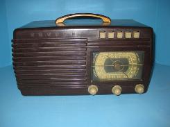 Zenith Bakelite Broadcast Shortwave Table Top Radio