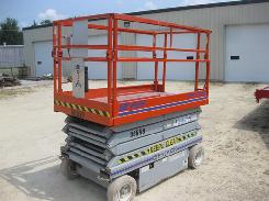      1998 Sky Jack III 4626 4WD Platform Lift