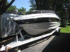  2005 Crown Line 28' Deluxe Power Boat