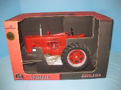  McCormick Farmall 400 Tractor 