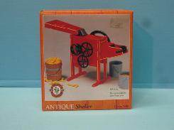 Powerhouse Farm Series Antique Corn Sheller 