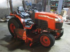  Kubota B2630 Compact HST Tractor