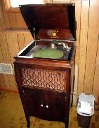      Swan Upright Walnut Phonograph