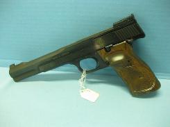 Smith & Wesson Model 41 Semi-Auto Pistol