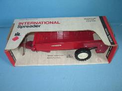 IH Spreader