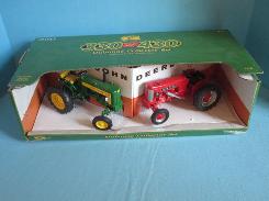 JD 330 and 430 Dubuque Collector Set