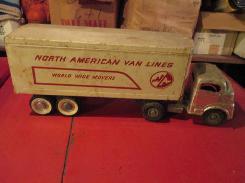 Structo 'New American Van Lines' Tractor Trailer