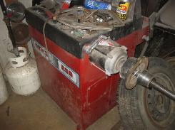  Coates 850 Wheeler Balancing Center