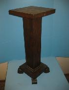 Oak Fern Stand w/Bun Feet