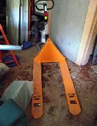   Lift-Rite Pallet Truck