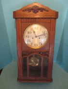 Parzival Gong 4 Stabe Oak Wall Clock