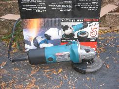 Makita New 4 1/2 Angle Grinder