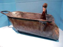 Hercules Primitive Large Grain Scoop