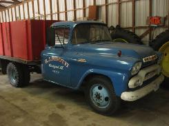   1959 GMC 250 Grain Truck