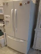 Amana Side by Side Refrigerator/Freezer 
