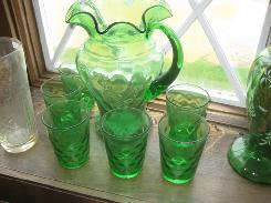 Victorian Green Thumbprint Water Set