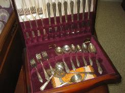 Roger's XII Silverware Set
