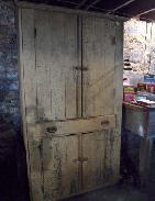  Primitive 1 pc. Cupboard
