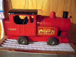 Tri ang Pressed Steel Puff Puff Locomotive