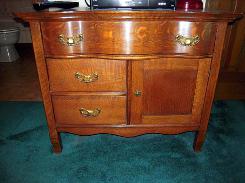 Oak Serpentine Drawer Commode