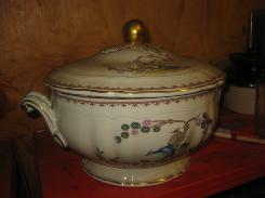 Limoges Chantilley Covered Taureen