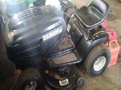  MTD Yard Machines Lawn Tractor