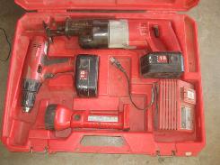 Milwaukee 18V Sawzall Set