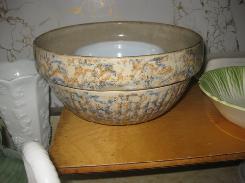 Redwing Spongeware 9 Mixing Bowl 