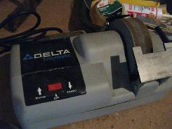 Delta Shopmaster Knife Sharpener