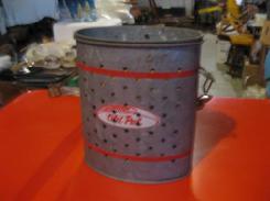 Old Pal Shoulder Bait Container