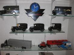 Phillips 66 Mack Gas Tanker 