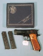 Smith & Wesson Model 39-2 Semi-Auto Pistol