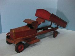 Turner 1920's Red Dump Truck