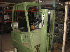 Clark Model C500S30 LPG Warehouse Fork Lift 