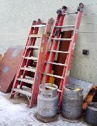 Fiberglass Extension Ladders