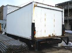 2000 GMC Supreme Isuzu Box Truck 