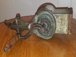 Schroeter No. 10 Vegetable Grater 