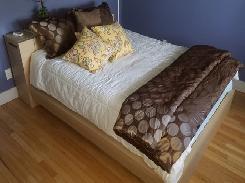 Queen Size Box Spring & Mattress Set
