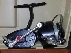 Mitchell Garcia 301 C Spincaster 