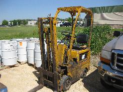  Clark LP Fork Lift