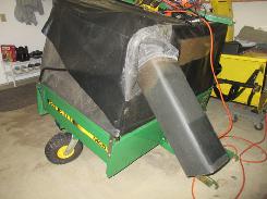 John Deere MC519 Pull Grass Collection System